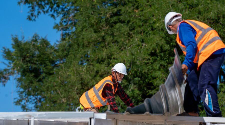 Expert flood damage restoration services in Rantoul, IL